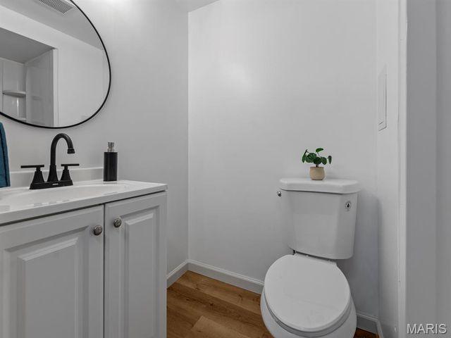 2 Derby Lane, St Peters, MO 63376