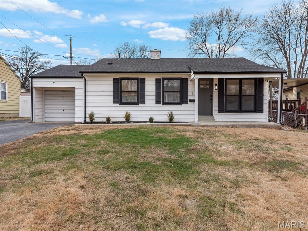 2 Derby Lane, St Peters, MO 63376