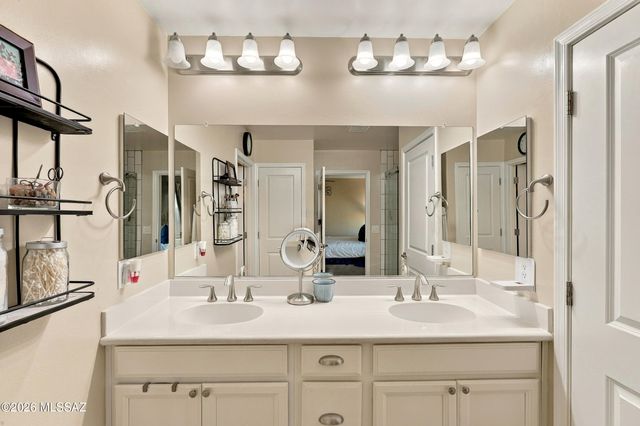 14247 E Axle Drive, Vail, AZ 85641
