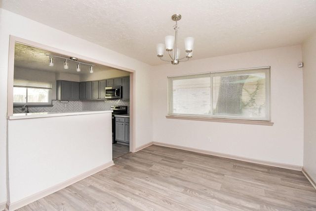 13430 Piney Oaks Drive, Houston, TX 77065
