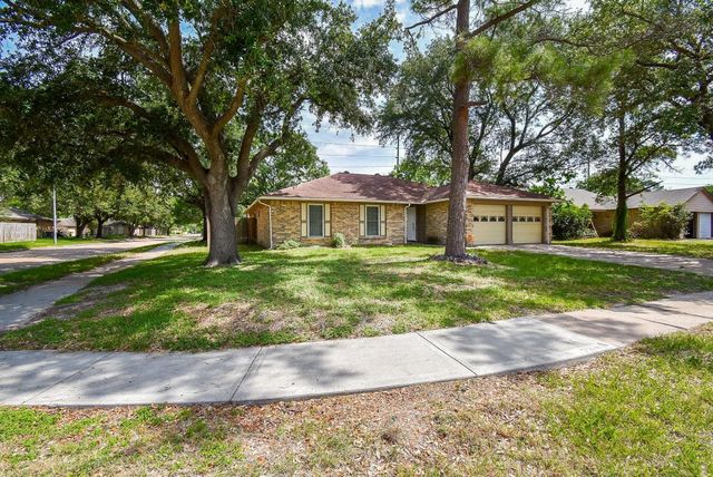 13430 Piney Oaks Drive, Houston, TX 77065