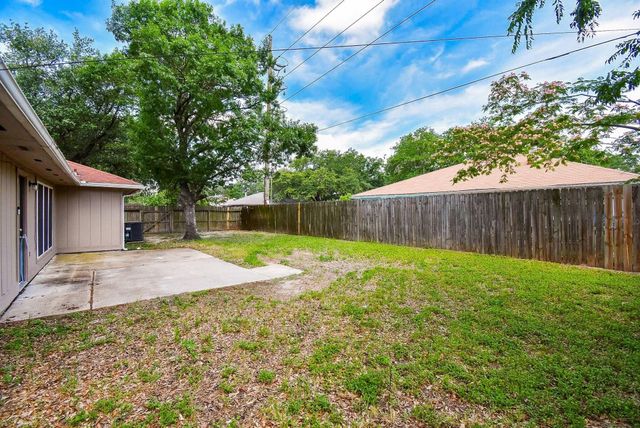 13430 Piney Oaks Drive, Houston, TX 77065
