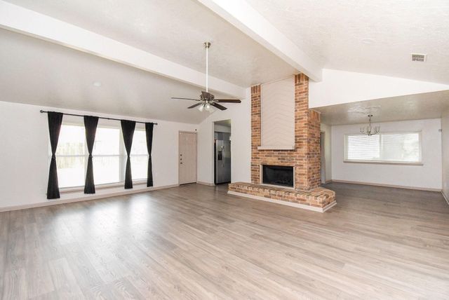 13430 Piney Oaks Drive, Houston, TX 77065