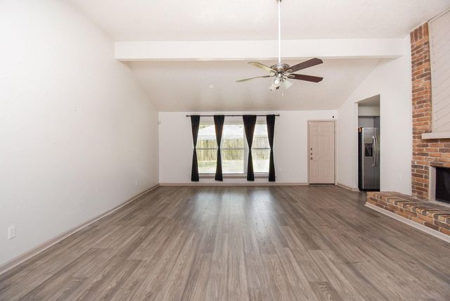 13430 Piney Oaks Drive, Houston, TX 77065