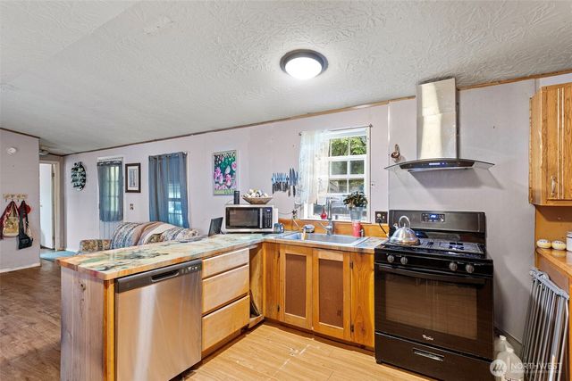 35667 State Route 20, Sedro Woolley, WA 98284