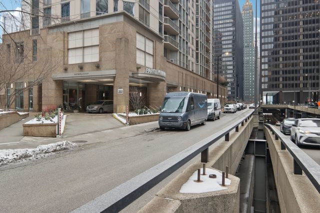 222 N Columbus Drive 711, Chicago, IL 60601