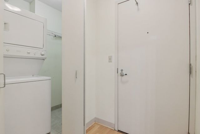 222 N Columbus Drive 711, Chicago, IL 60601