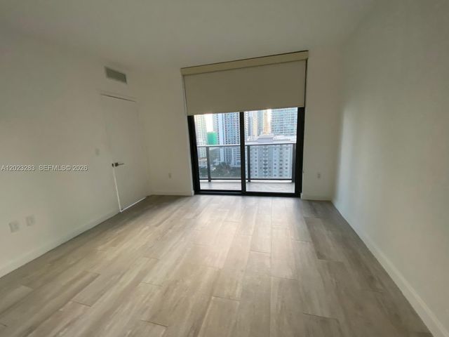 55 SW 9th St 1503, Miami, FL 33130