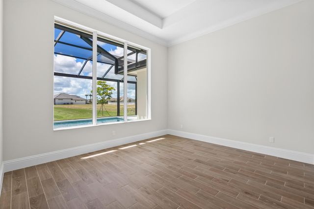 9404 SW Pinnacle Place, Port St. Lucie, FL 34987