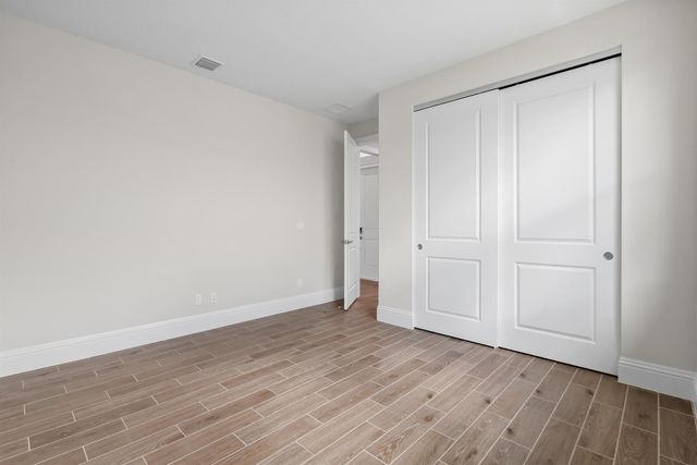 9404 SW Pinnacle Place, Port St. Lucie, FL 34987