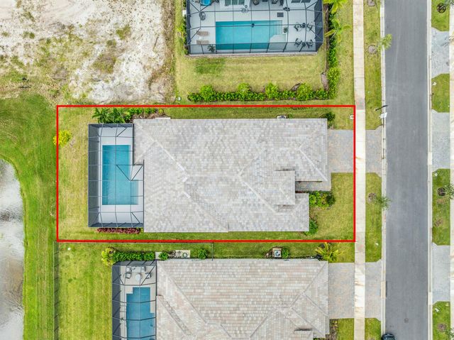 9404 SW Pinnacle Place, Port St. Lucie, FL 34987