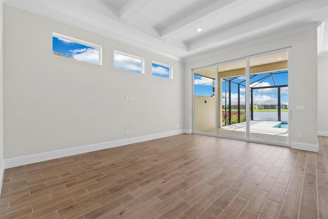9404 SW Pinnacle Place, Port St. Lucie, FL 34987