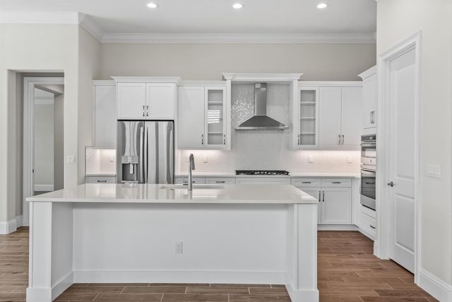 9404 SW Pinnacle Place, Port St. Lucie, FL 34987