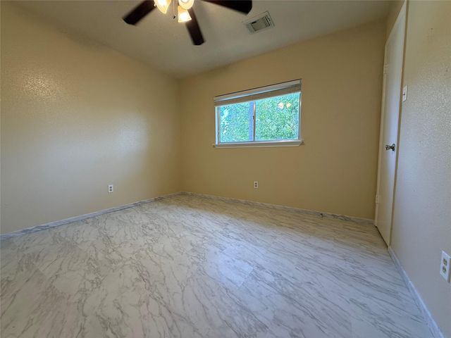 3022 Sherborne Street, Pearland, TX 77584