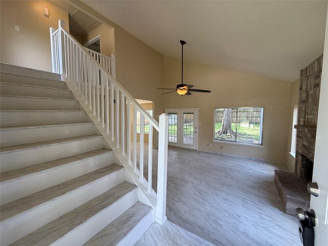 3022 Sherborne Street, Pearland, TX 77584