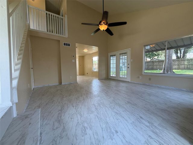 3022 Sherborne Street, Pearland, TX 77584