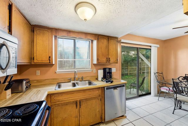 4492 E Highway 98, Panama City, FL 32404