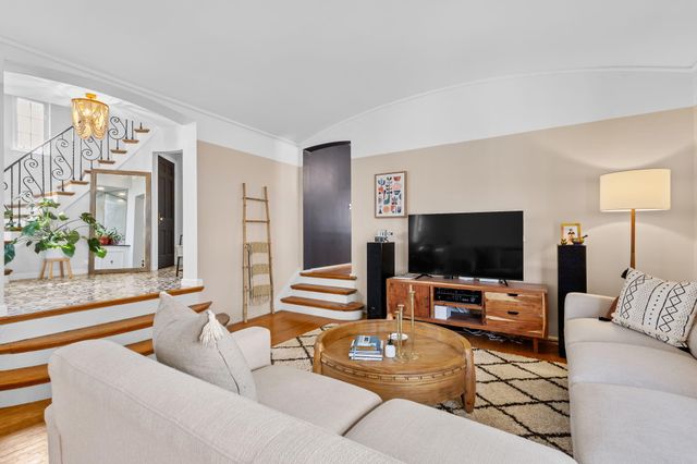 1648 Davis Avenue, Whiting, IN 46394