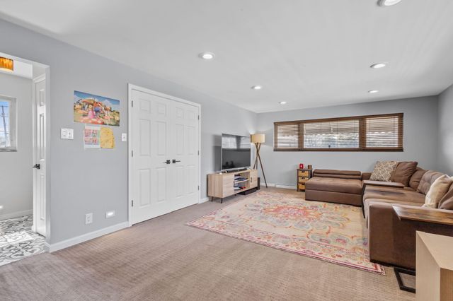 1648 Davis Avenue, Whiting, IN 46394