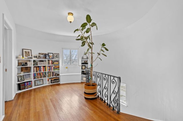 1648 Davis Avenue, Whiting, IN 46394