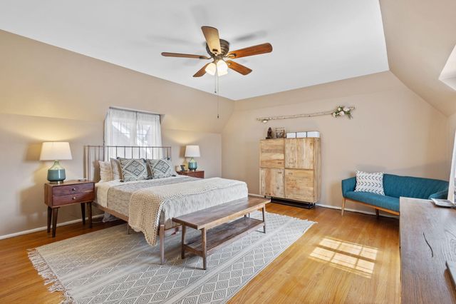 1648 Davis Avenue, Whiting, IN 46394
