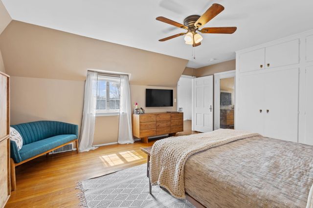 1648 Davis Avenue, Whiting, IN 46394