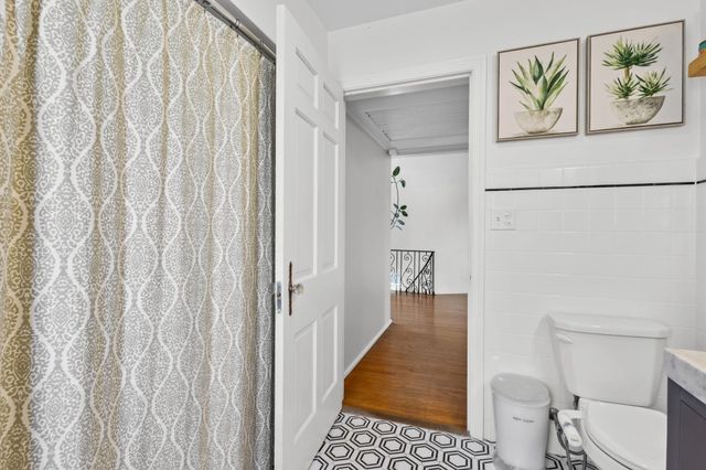 1648 Davis Avenue, Whiting, IN 46394