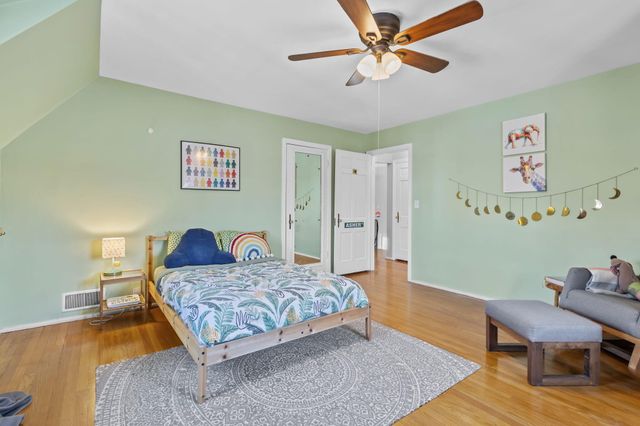 1648 Davis Avenue, Whiting, IN 46394
