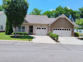 433 Bruce Dr, Spring Hill, TN 37174