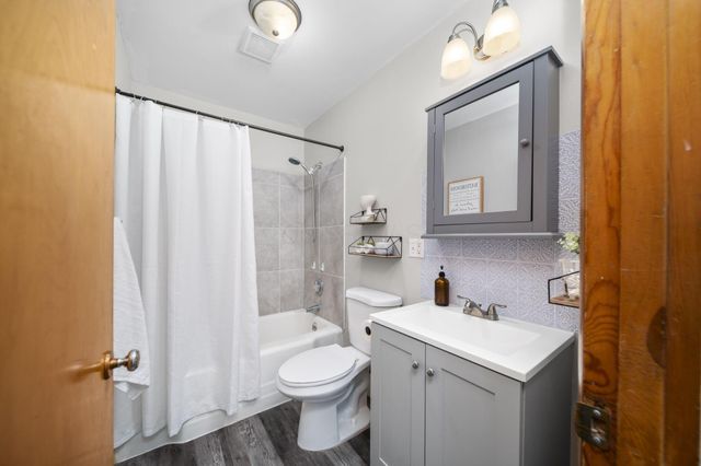 53 E Hocking Street, Canal Winchester, OH 43110