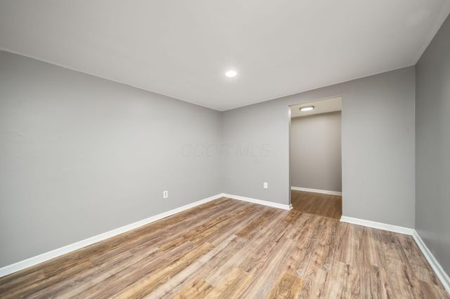 53 E Hocking Street, Canal Winchester, OH 43110