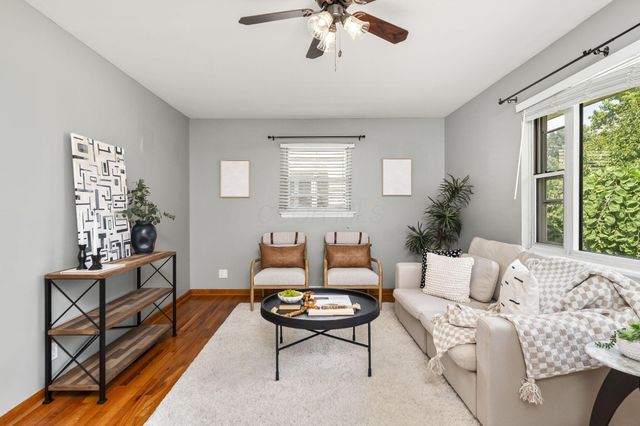 53 E Hocking Street, Canal Winchester, OH 43110