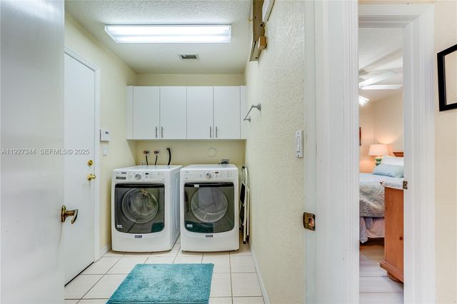 15230 Wilshire Way, Pembroke Pines, FL 33027