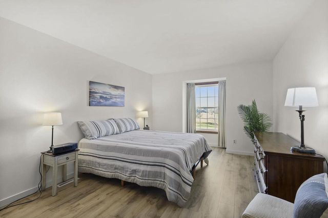 7372 Old Sauk Road, Madison, WI 53717