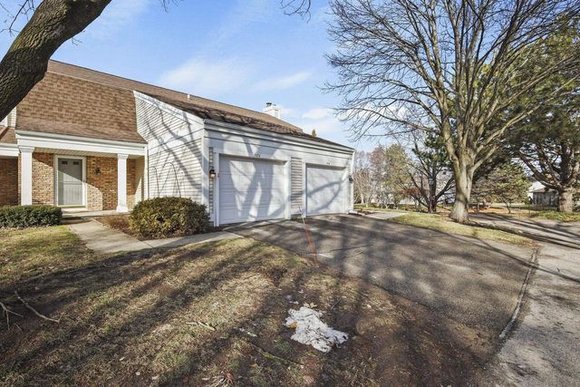 7372 Old Sauk Road, Madison, WI 53717