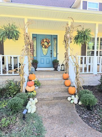 206 State Ave, Lawrenceburg, TN 38464