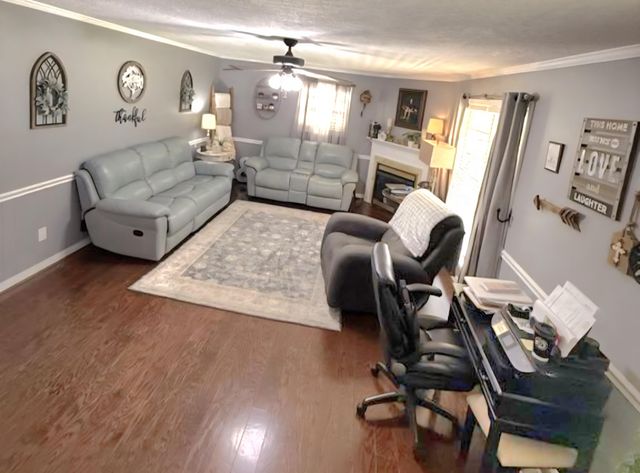 206 State Ave, Lawrenceburg, TN 38464