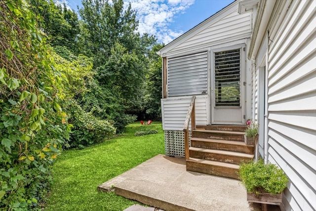270 Wilson Ave, Quincy, MA 02170