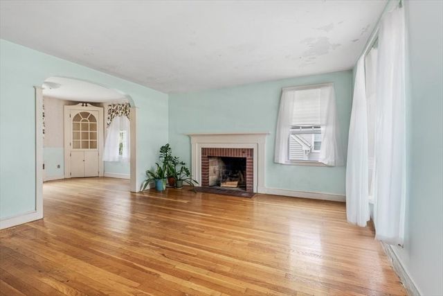 270 Wilson Ave, Quincy, MA 02170