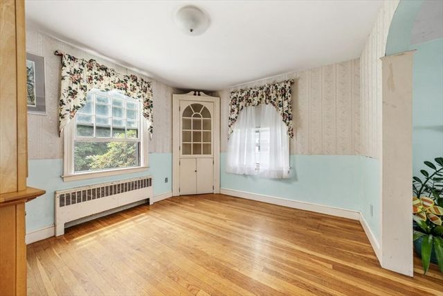 270 Wilson Ave, Quincy, MA 02170