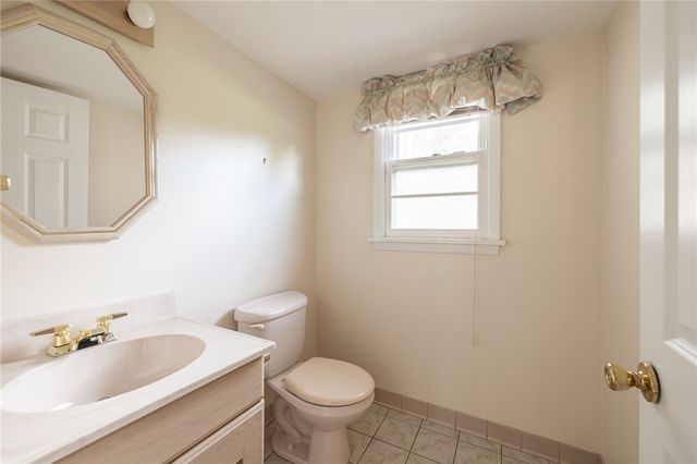 164 Bunker Hill Drive, Penfield, NY 14625