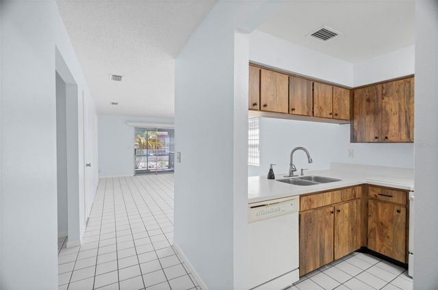 6419 BONNIE BAY CIRCLE N, Pinellas Park, FL 33781