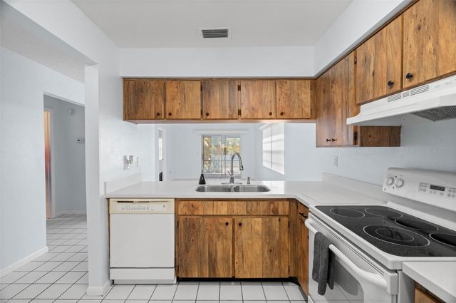 6419 BONNIE BAY CIRCLE N, Pinellas Park, FL 33781