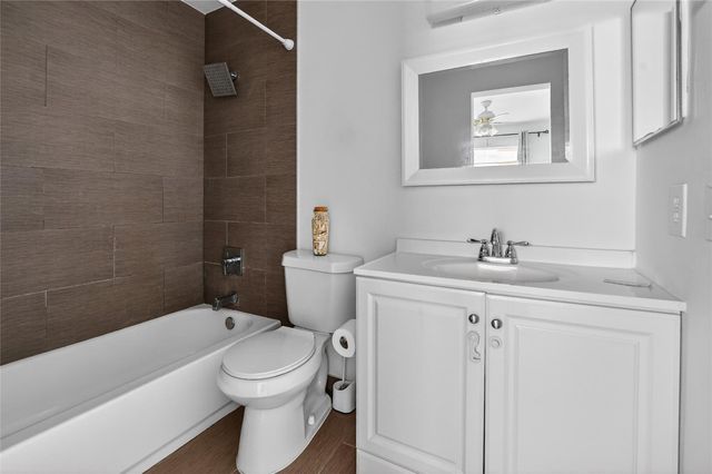 3930 Crystal Lake Drive 308, Deerfield Beach, FL 33064