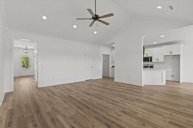 208 Oscar Godwin Rd, Dothan, AL 36301