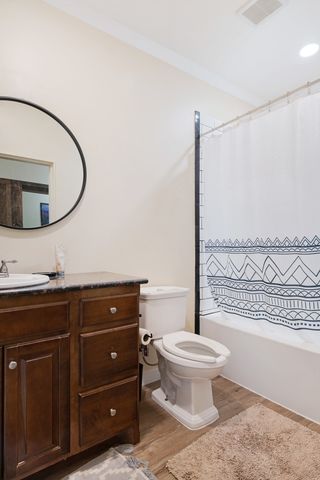 140 N Cedar, Blossom, TX 75416