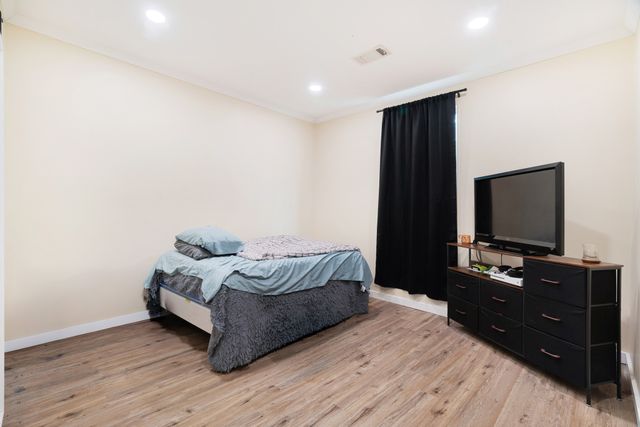140 N Cedar, Blossom, TX 75416