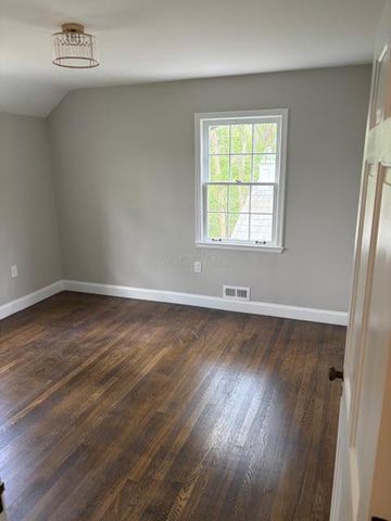 159 W Jeffrey Place, Columbus, OH 43214