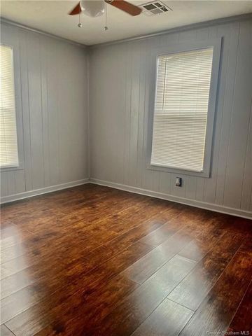 716 S Shattuck Street, Lake Charles, LA 70601