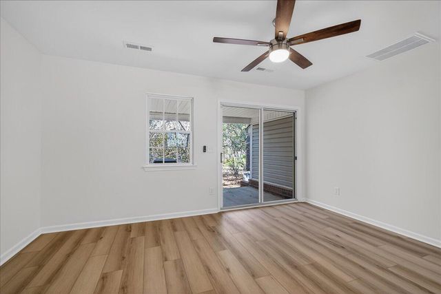 133 Taylor Circle, Goose Creek, SC 29445